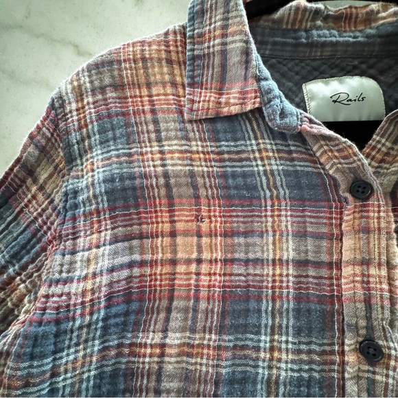 Bundle 2 Rails Plaid Shirts - Picture 12 of 16